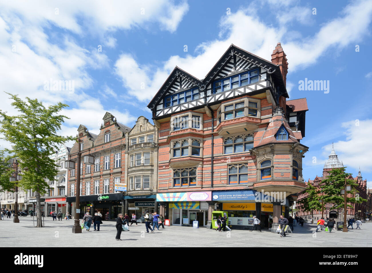 Une ligne longue, Nottingham, Angleterre. Banque D'Images