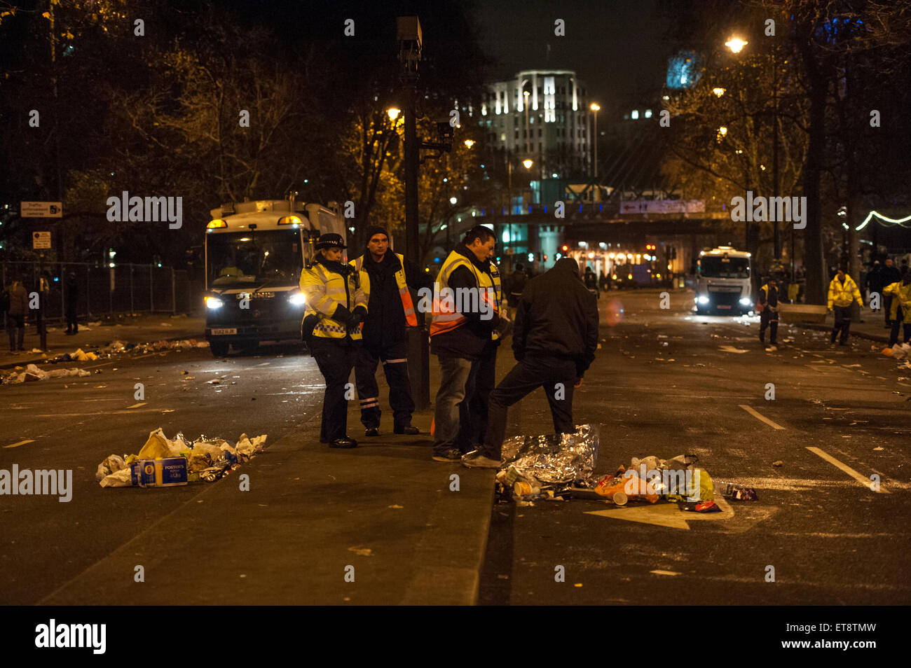 Effacer jusqu'après le Nouvel An 2015 Londres freworks display : Voir Où : London, Royaume-Uni Quand : 01 Jan 2015 Crédit : Peter Maclaine/WENN.com Banque D'Images