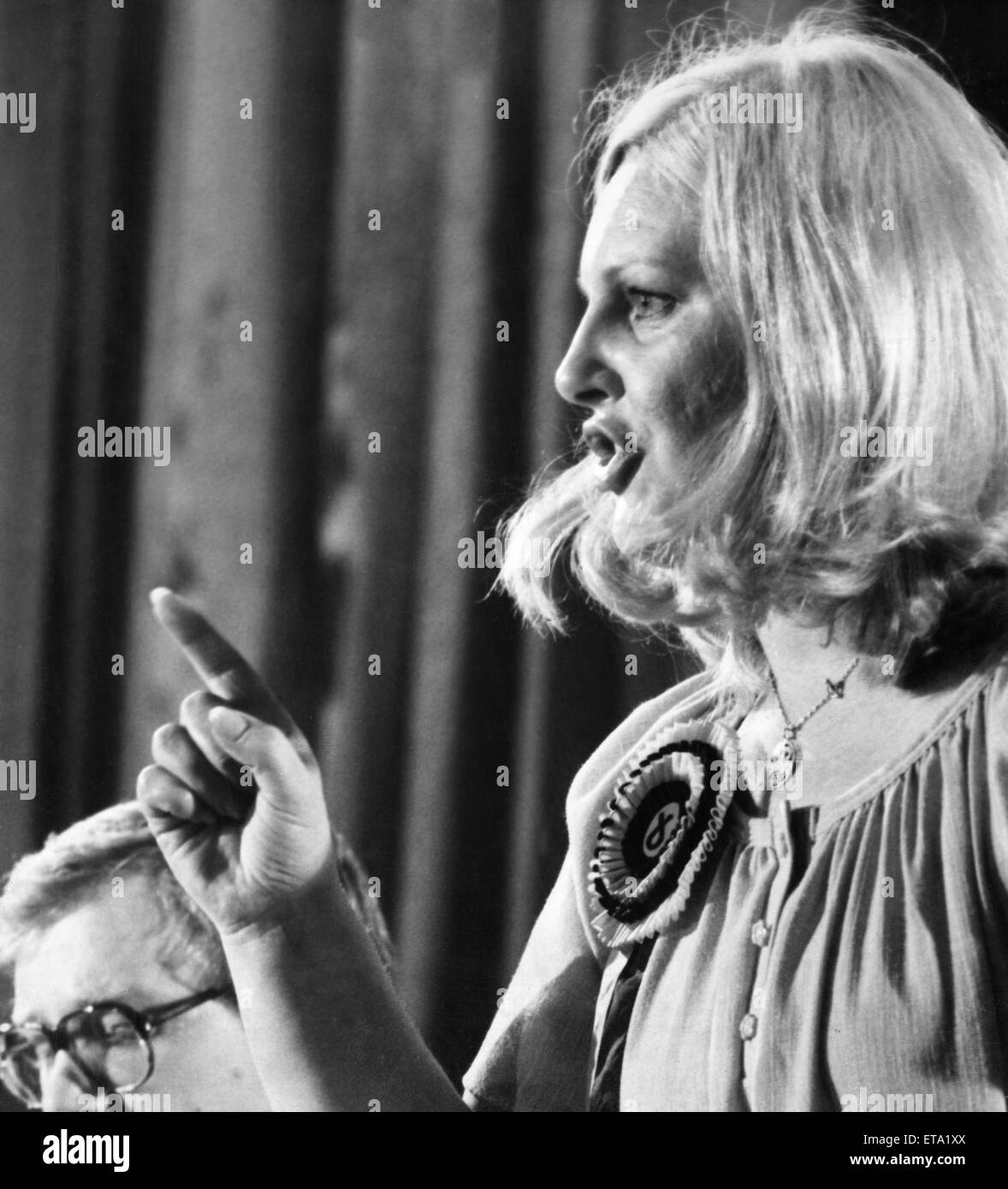 Margo MacDonald vu ici aborder un rassemblement à Hamilton 25 Mai 1978 Banque D'Images
