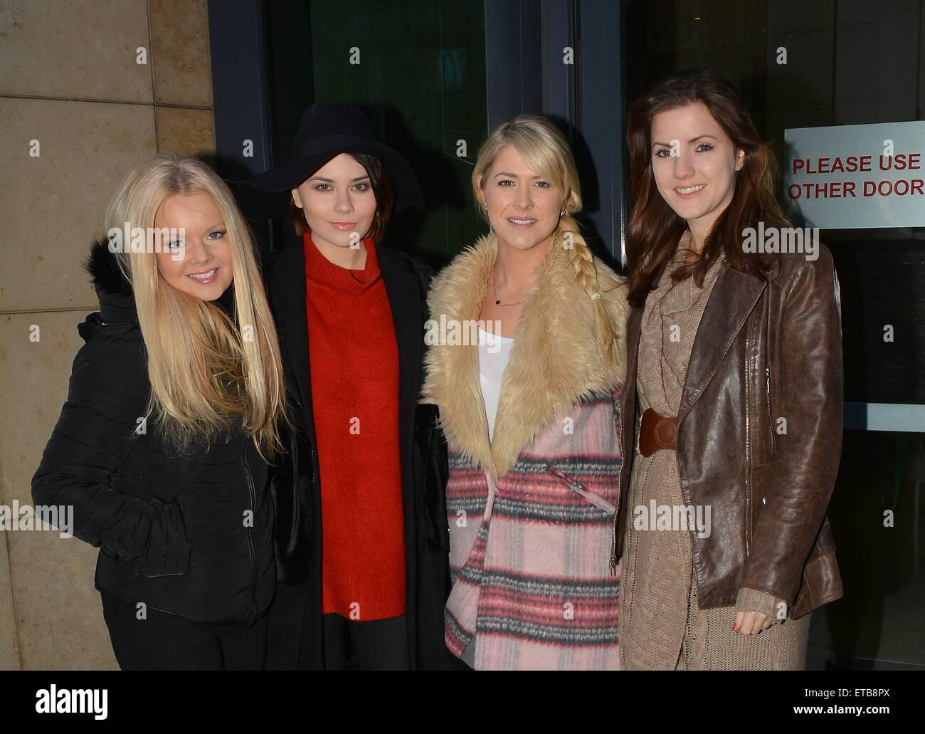 Celtic Woman interprètes Mairead Nesbitt, Mairead Carlin, Susan McFadden & Lynn Hilary à Newstalk comme invités sur Pat Kenny Show, Dublin, Irlande - 13.01.15. En vedette : Mairead Nesbitt, Mairead Carlin, Susan McFadden, Lynn Hilary Où : Dublin, Irlande Date : 13 Jan 2015 Credit : WENN.com Banque D'Images