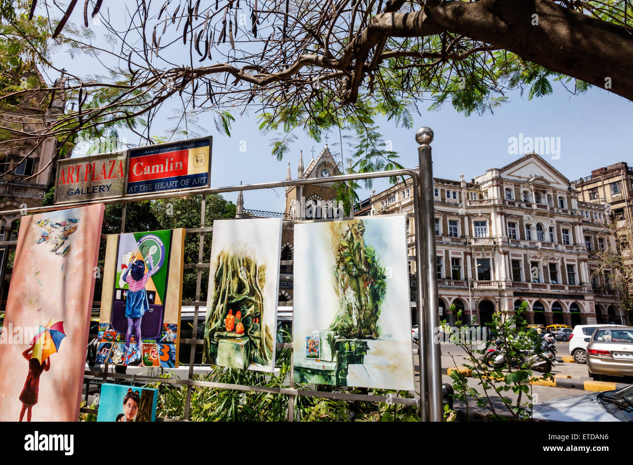 Mumbai India,fort Mumbai,Kala Ghoda,Art Plaza Gallery,peintures,vente exposition India150302054 Banque D'Images