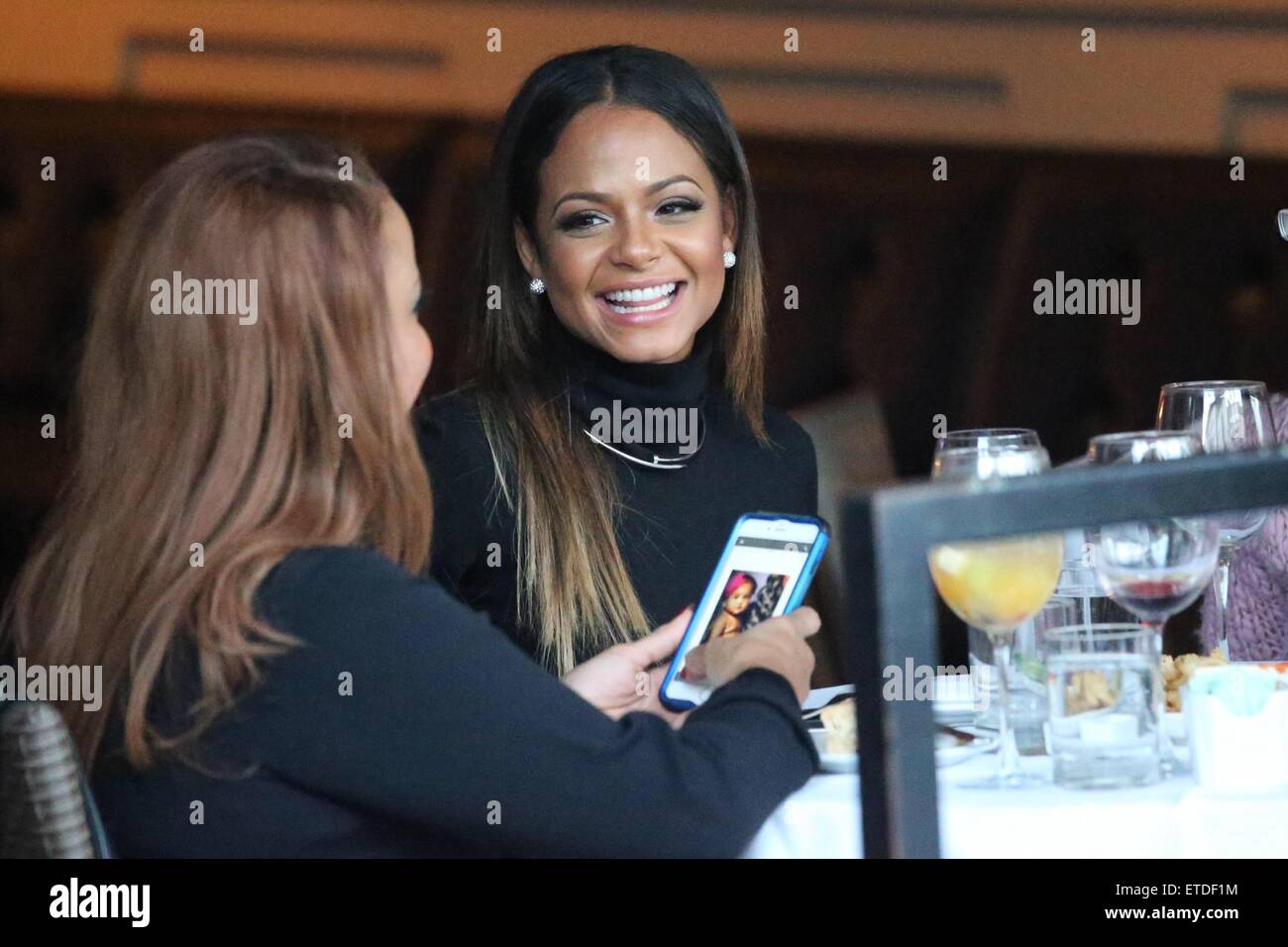 Christina Milian a déjeuner avec des amis à Porta Via Bistro dans Beverly Hills avec : Christina Milian Où : Los Angeles, California, United States Quand : 23 Jan 2015 Credit : WENN.com Banque D'Images