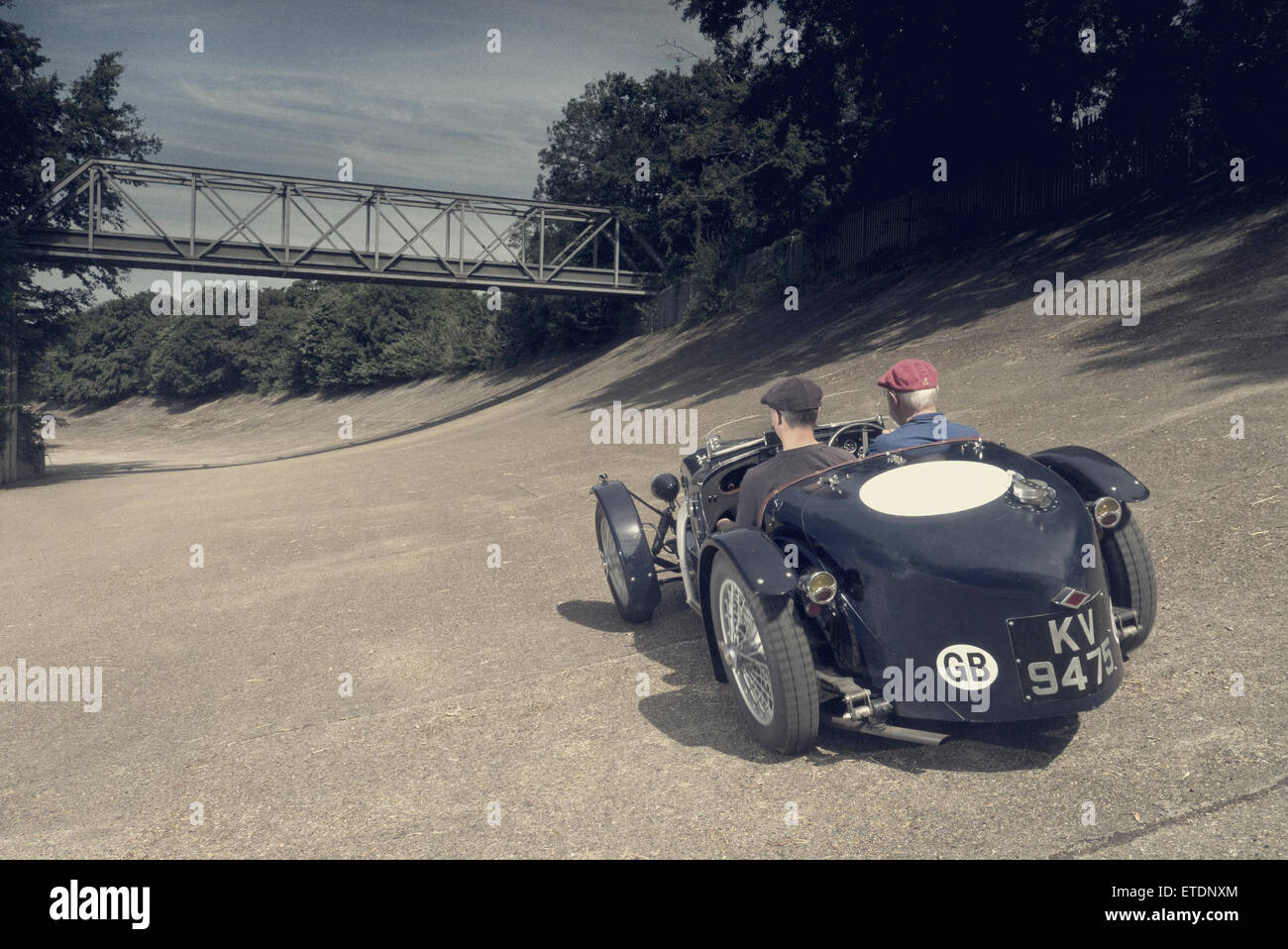 Mike Hawthorn's 1934 Riley Ulster Imp sur la Brooklands Weybridge, Surrey UK bancaire Banque D'Images
