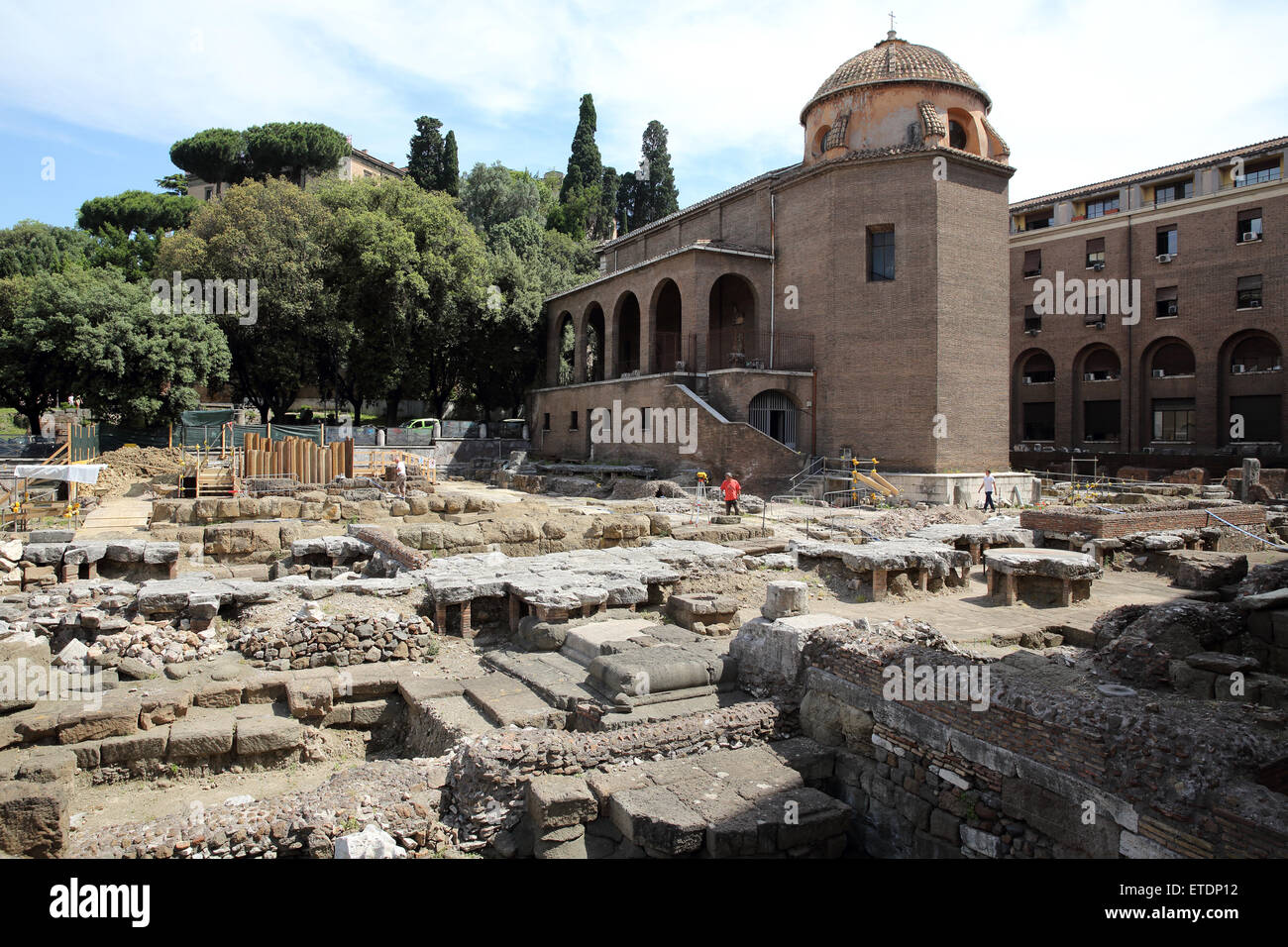 Fouilles de Arco Sacra di S. Omobono à Rome. Banque D'Images