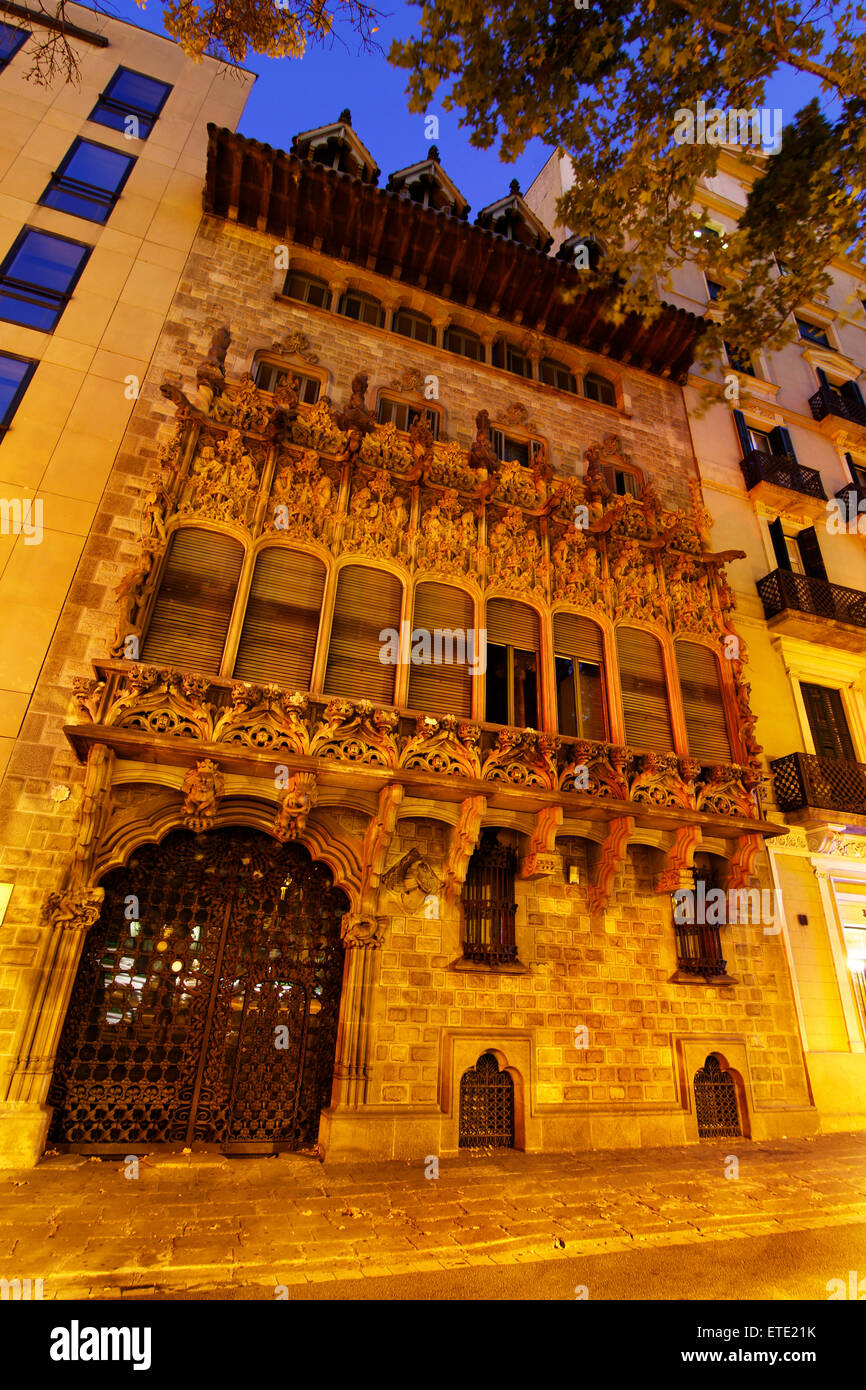 Palace Mas de Quadras, par Josep Puig i Cadafalch. 1910. Barcelone. Banque D'Images