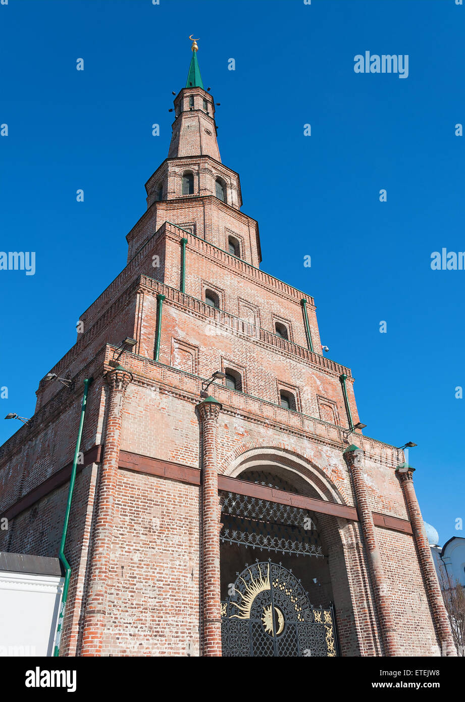 Un vitrail dans la mosquée Kul Sharif à Kazan Kremlin. Kazan. La Russie. Banque D'Images