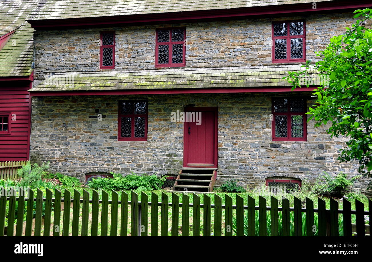 Dilworthtown, New York : Début de l'ère coloniale 1704 fieldstone John Brinton maison construite dans le style médiéval Anglais Banque D'Images