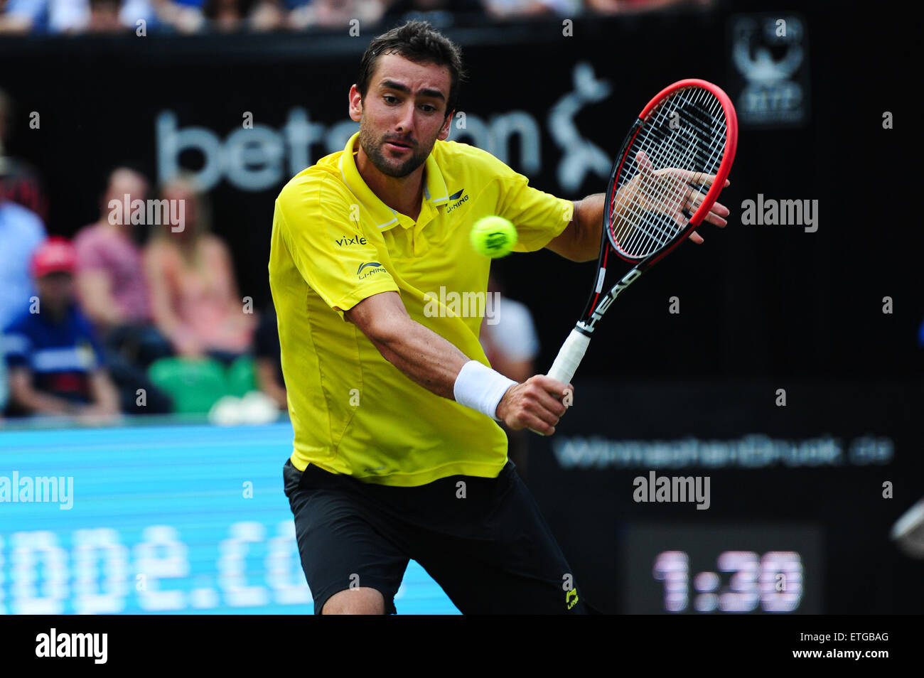 Stuttgart, Allemagne. 13 Juin, 2015. Champion de l'US Open Marin Cilic au cours d'un match contre Viktor Troicki dans la Mercedes la demi-finale à Stuttgart. Photo : Miroslav Dakov/ Alamy Live News Banque D'Images