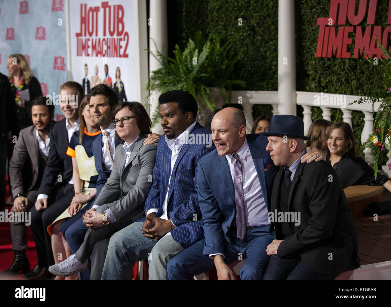Les célébrités assister à Los Angeles Premiere de 'Hot Tub Time Machine 2' au Regency Village Theatre. Avec : Andrew Panay, Josh Heald, Gillian Jacobs, Adam Scott, Clark Duke, Craig Robinson, Rob Corddry, Steve Pink Où : Los Angeles, California, United States Quand : 18 Mar 2015 Crédit : Brian à/WENN.com Banque D'Images