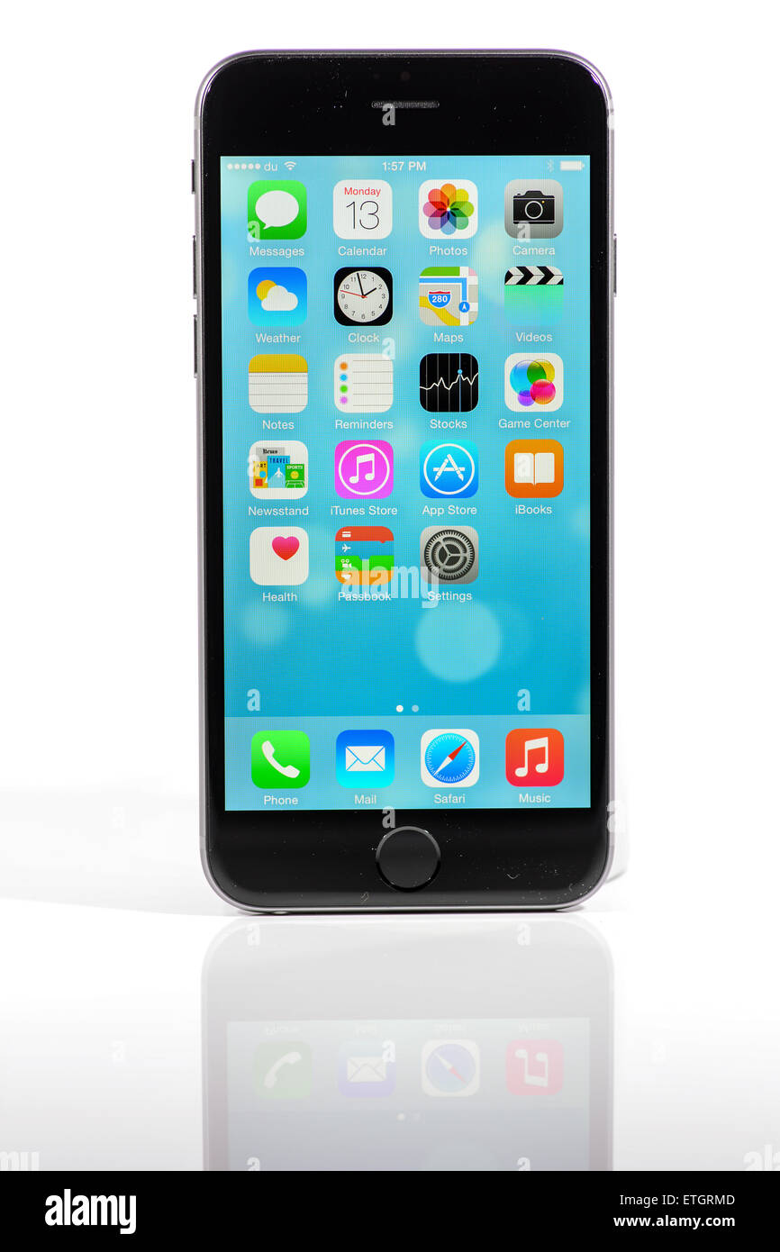 Apple iPhone 6 isolé sur fond blanc Banque D'Images