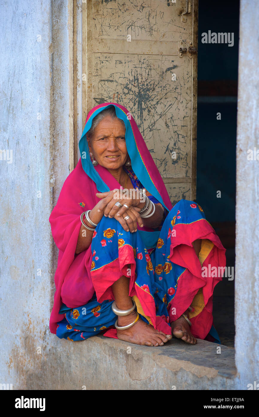Femme du Rajasthan, Pushkar, Rajasthan, India Banque D'Images