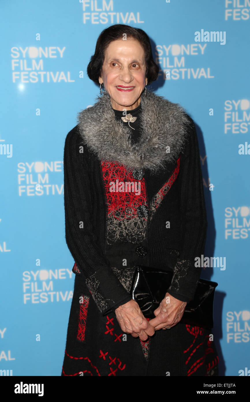 Sydney, Australie. 14 juin 2015. Sur la photo : Marie Bashir. Les VIP sont arrivés sur le tapis rouge pour la soirée de clôture du Festival du film de Sydney Première mondiale de gala tenue l'homme à l'état du théâtre, 49 Market Street, Sydney. Crédit : Richard Milnes/Alamy Live News © Richard Milnes/Alamy Live News Crédit : Richard Milnes/Alamy Live News Banque D'Images