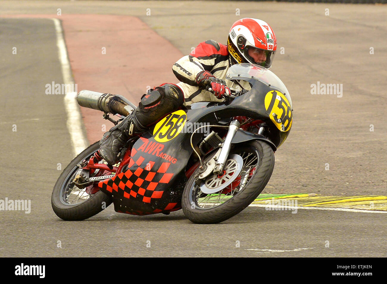 Moteur-roue de course historiques. Classic Racing Moto Club CRMC - vélo classique réunion de courses.. Le circuit de Croft 2016 Darlington Banque D'Images