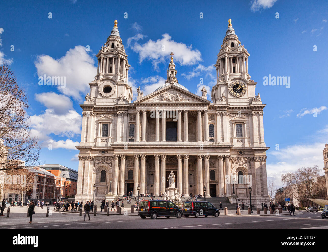 Façade ouest, la Cathédrale St Paul, à Londres. Banque D'Images