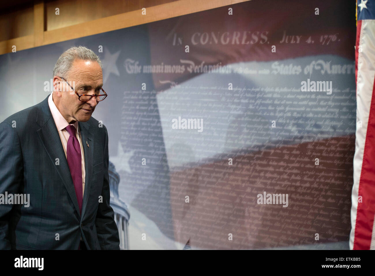 Le sénateur démocrate Chuck Schumer américain traite de la voie rapide vote la loi sur le commerce le 9 juin 2015 à Washington, DC. Banque D'Images