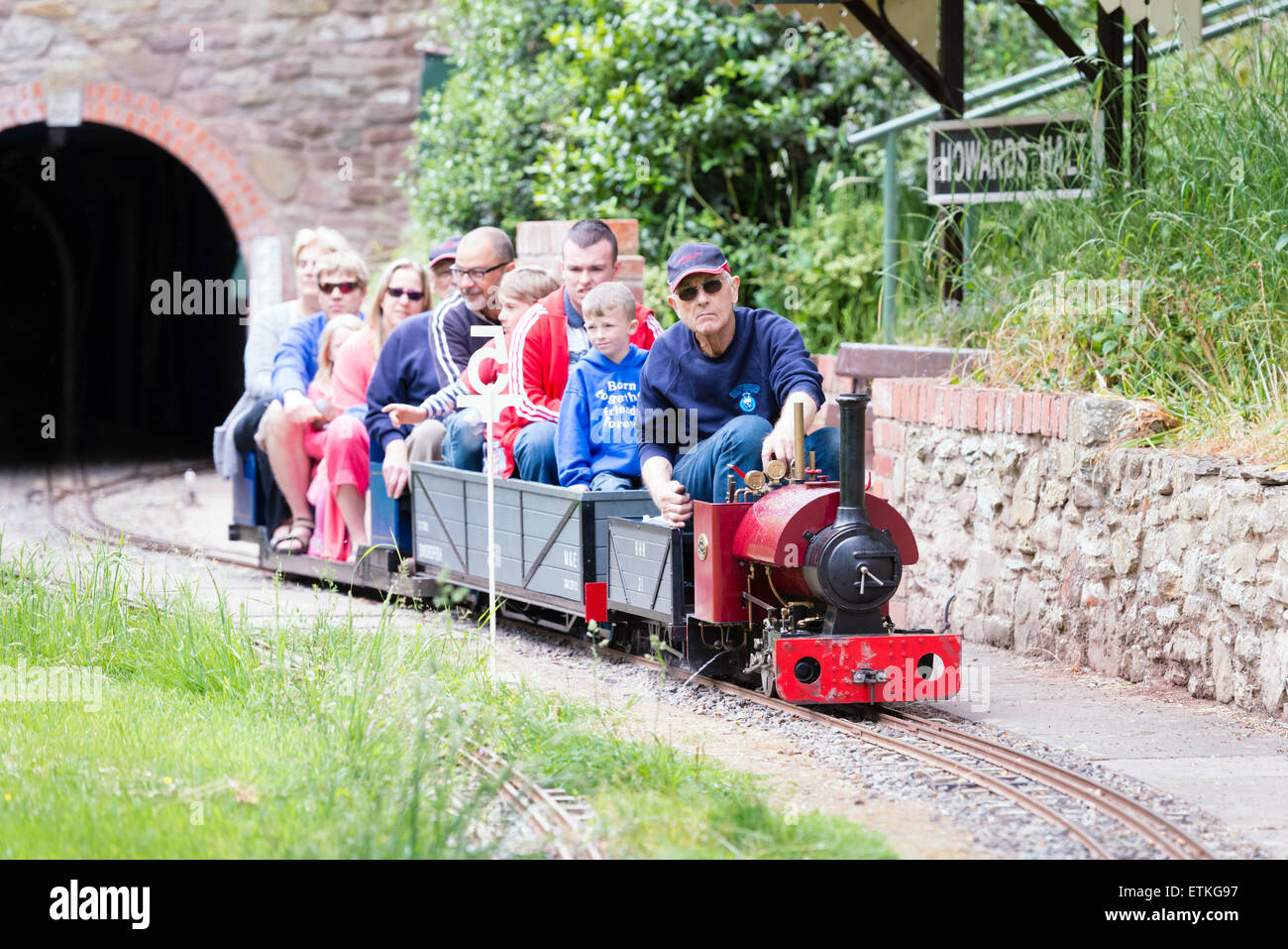 La Société des ingénieurs Hereford Modèle 5' gauge train à vapeur miniature. Banque D'Images