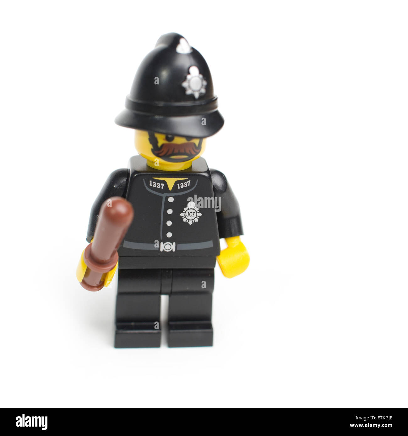 Playmobil - 5116 - moto Lego policier isolé sur fond blanc (à partir de la série 11 de collection) Banque D'Images