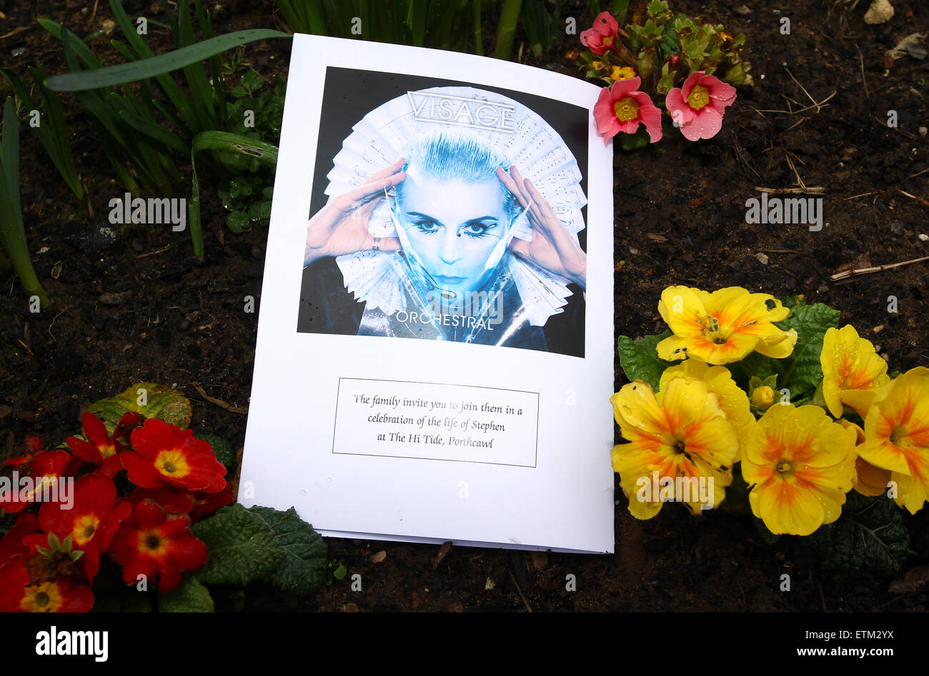 Les funérailles de Visage star Steve étrange à l'église All Saints, Porthcawl comprend : Atmosphère Où : Porthcawl, Royaume-Uni Quand : 12 mars 2015 Source : WENN.com Banque D'Images