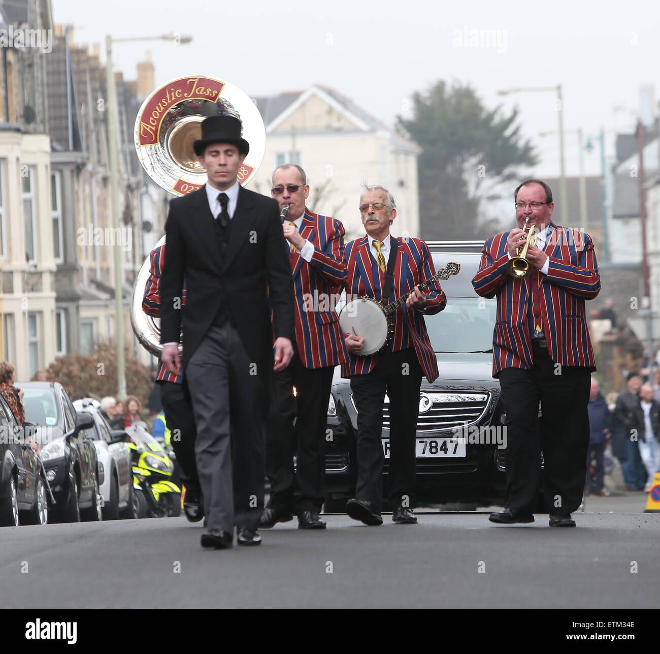 Les funérailles de Visage star Steve étrange à l'église All Saints, Porthcawl comprend : Atmosphère Où : Porthcawl, Royaume-Uni Quand : 12 mars 2015 Source : WENN.com Banque D'Images