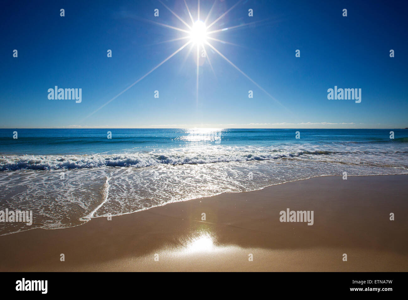 Sunbeam sur la mer sur Gold Coast, Queensland, Australie Banque D'Images