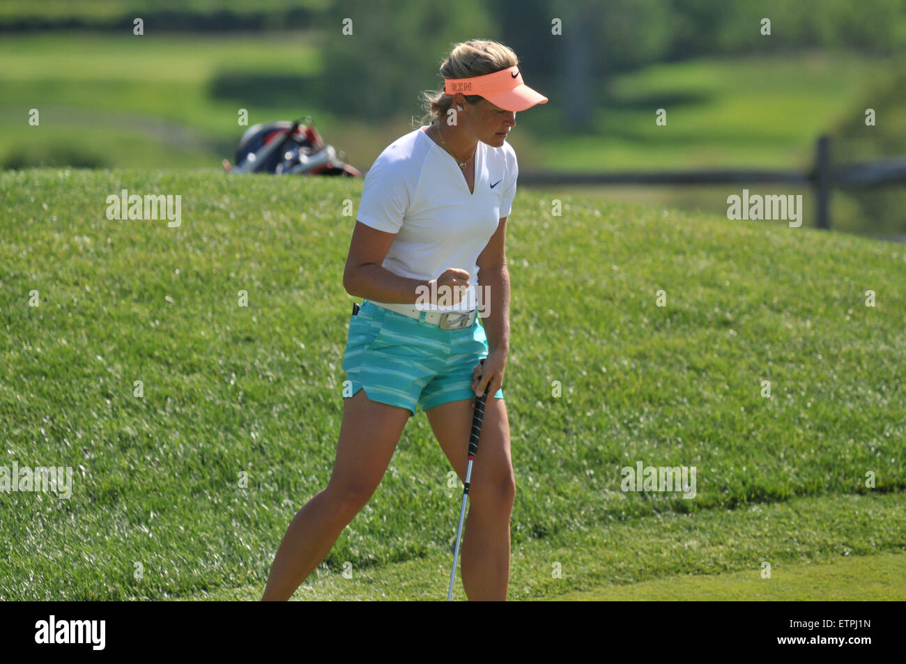 Suzann Pettersen en action au cours de la KPMG Women's PGA Championship à Westchester Country Club à Harrison, New York. Gregory Vasil/Cal Sport Media Banque D'Images