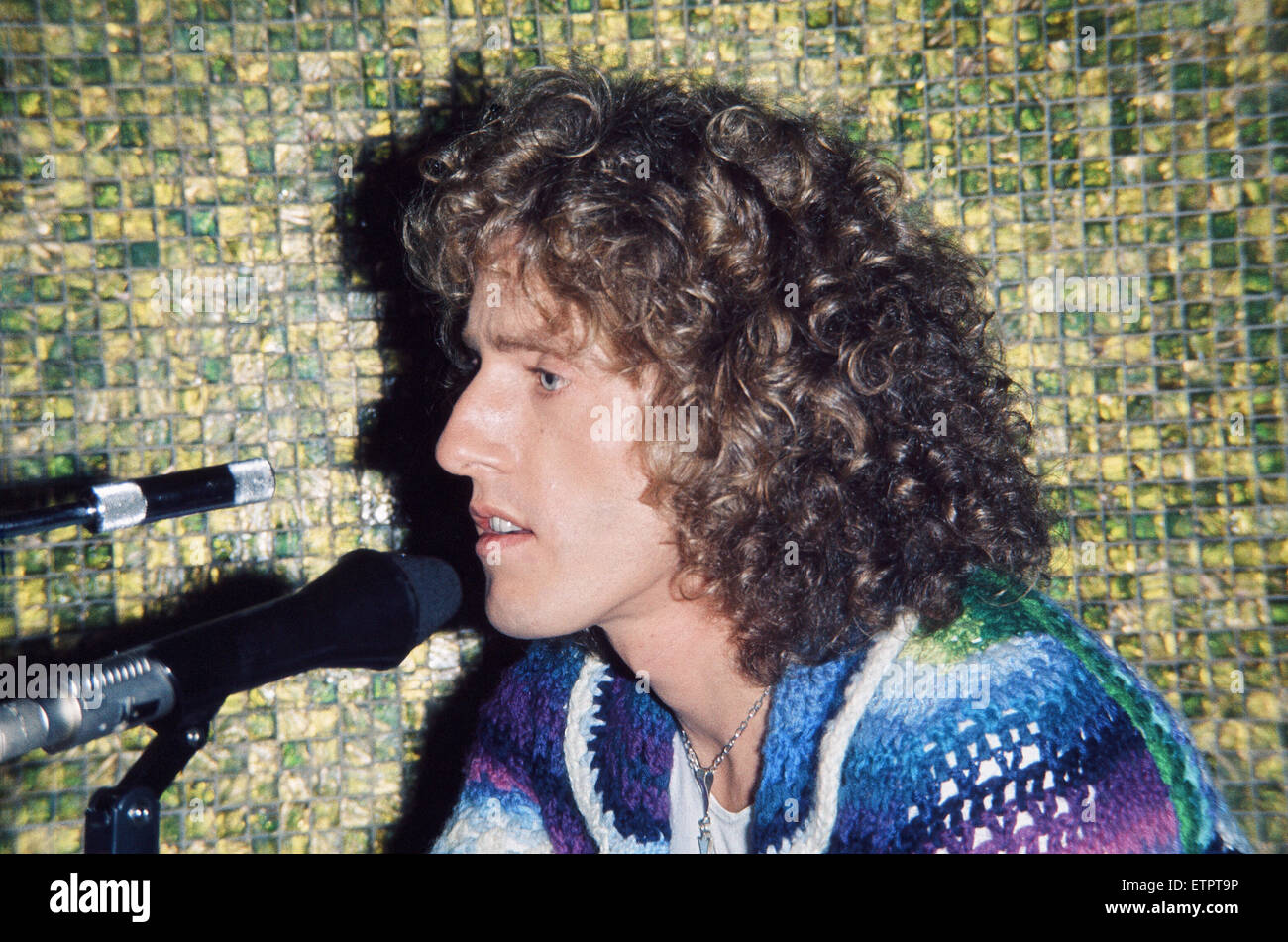 Roger Daltrey, chanteur principal du groupe de rock qui, juillet 1975. Banque D'Images