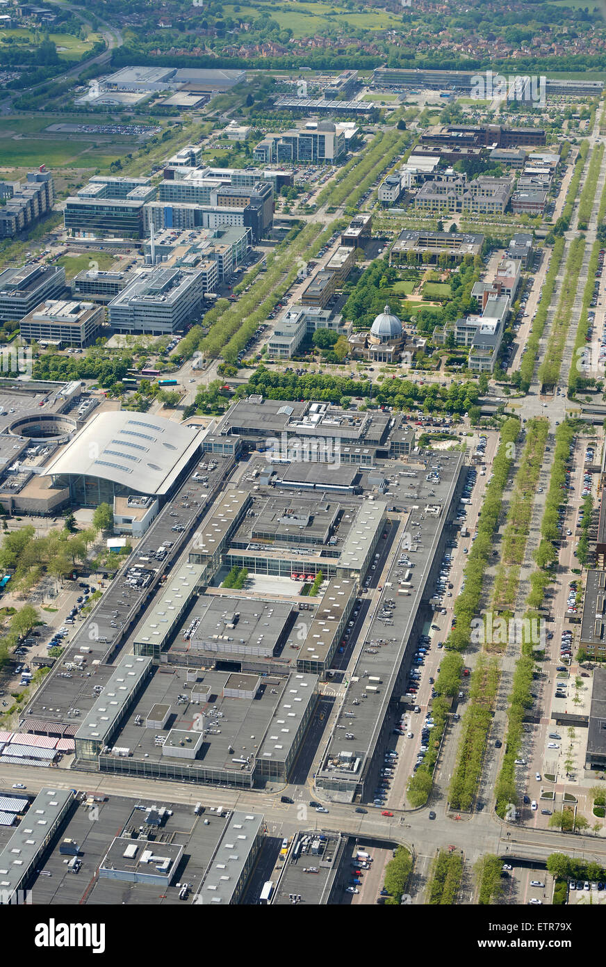 Une vue aérienne du centre de Milton Keynes, Buckinghamshire, Angleterre de l'Est Banque D'Images