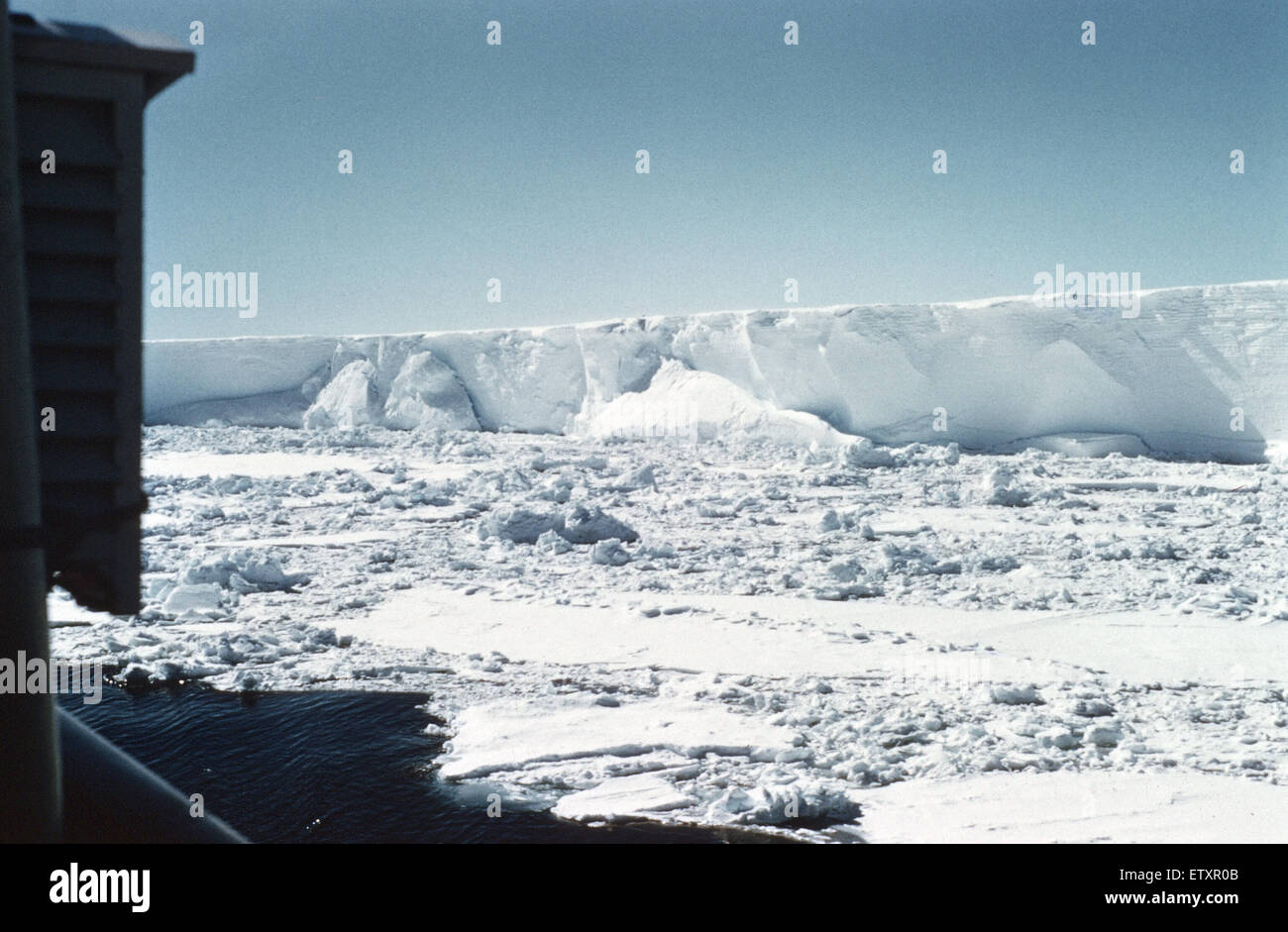 1956 Expedtion transantarctique. Le 1955 ?58 Expédition transantarctique du Commonwealth était un Commonwealth-parrainé expédition qui a terminé avec succès la première traversée terrestre de l'Antarctique, via le Pôle Sud. Continent Antarctique 1956. Banque D'Images