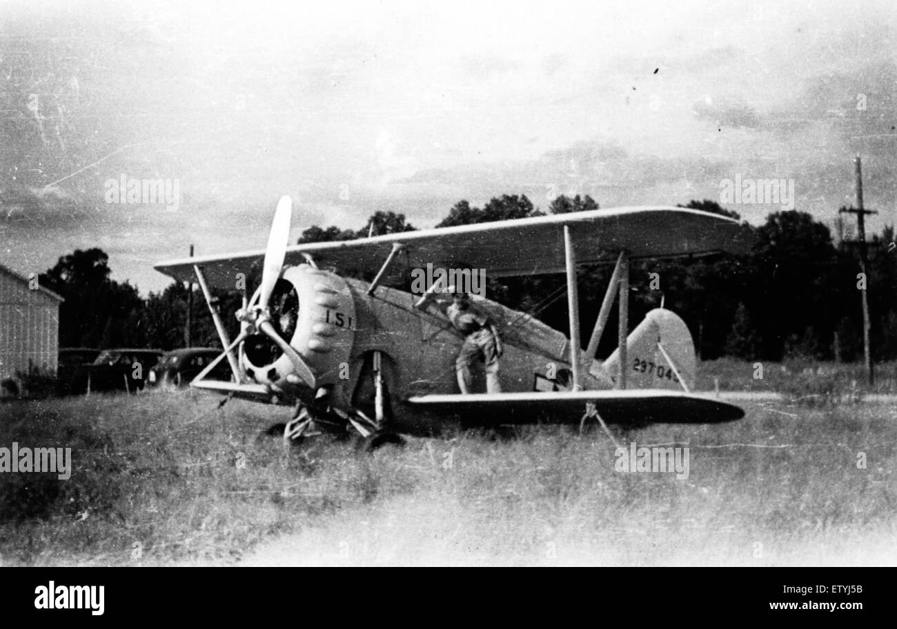 Cette illustration botanique de *Cucurbita maxima* (citrouille) du catalogue des espèces de Blanco offre une représentation détaillée des caractéristiques de la plante. La pièce reflète la précision scientifique et artistique des études botaniques du XIXe siècle. Banque D'Images