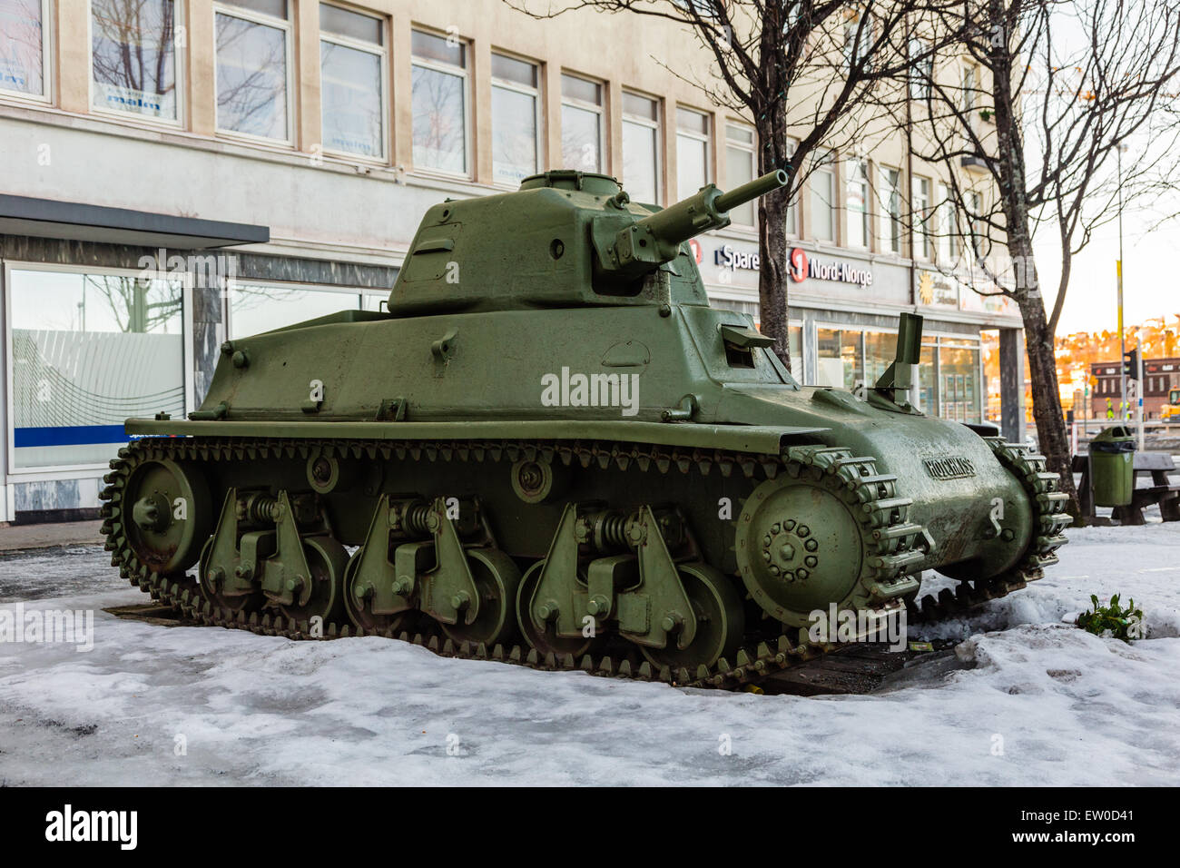 Le Hotchkiss h35 réservoir à l'extérieur musée de la guerre à Narvik, Norvège Banque D'Images