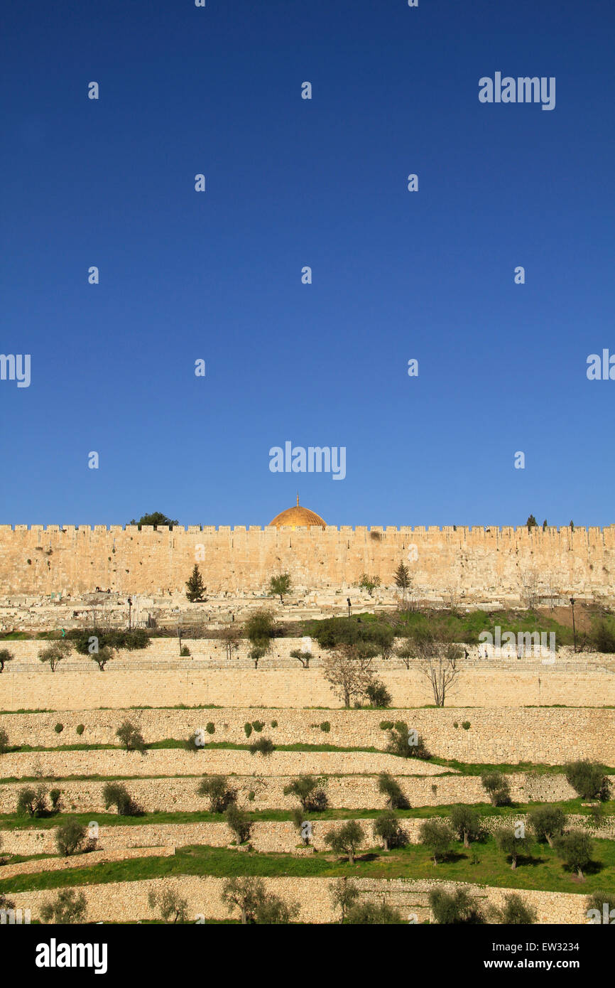 Israël, Jérusalem, une vue sur vallée du Cédron et le Mont du Temple. Banque D'Images