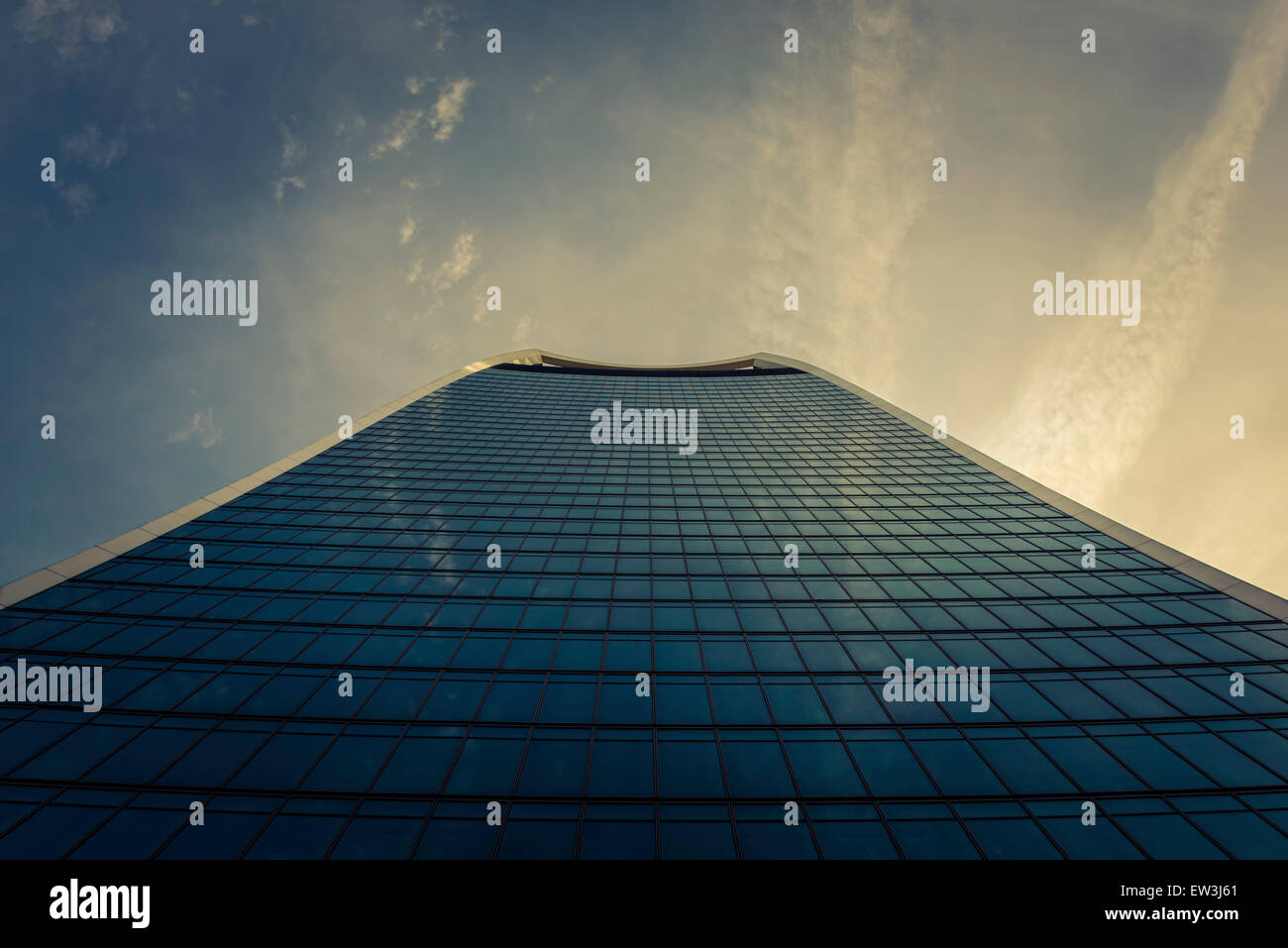 La façade en verre du talkie walkie gratte-ciel, 20 Fenchurch Street, à Londres home d'un certain nombre de compagnies d'assurance Banque D'Images
