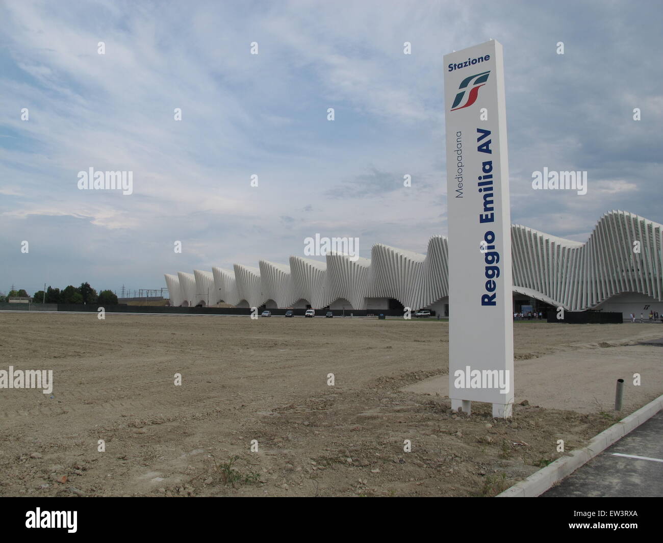 Gare ferroviaire à grande vitesse, AV Mediopadana, architecte Santiago Calatrava, Reggio nell'Emilia, Province de Reggio Emilia, Italie Banque D'Images