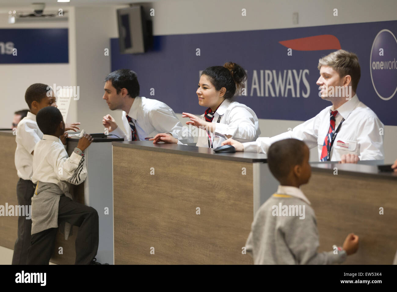 KidZania educational parc à thème où les enfants jouent à être adultes, le centre commercial de Westfield, Sheperd's Bush, Londres Banque D'Images