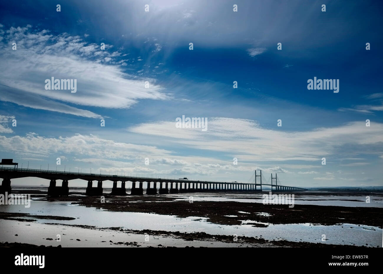 Deuxième Severn Crossing, l'autoroute M4 traversant le fleuve Estuaire du Severn d'Angleterre au Pays de Galles Banque D'Images