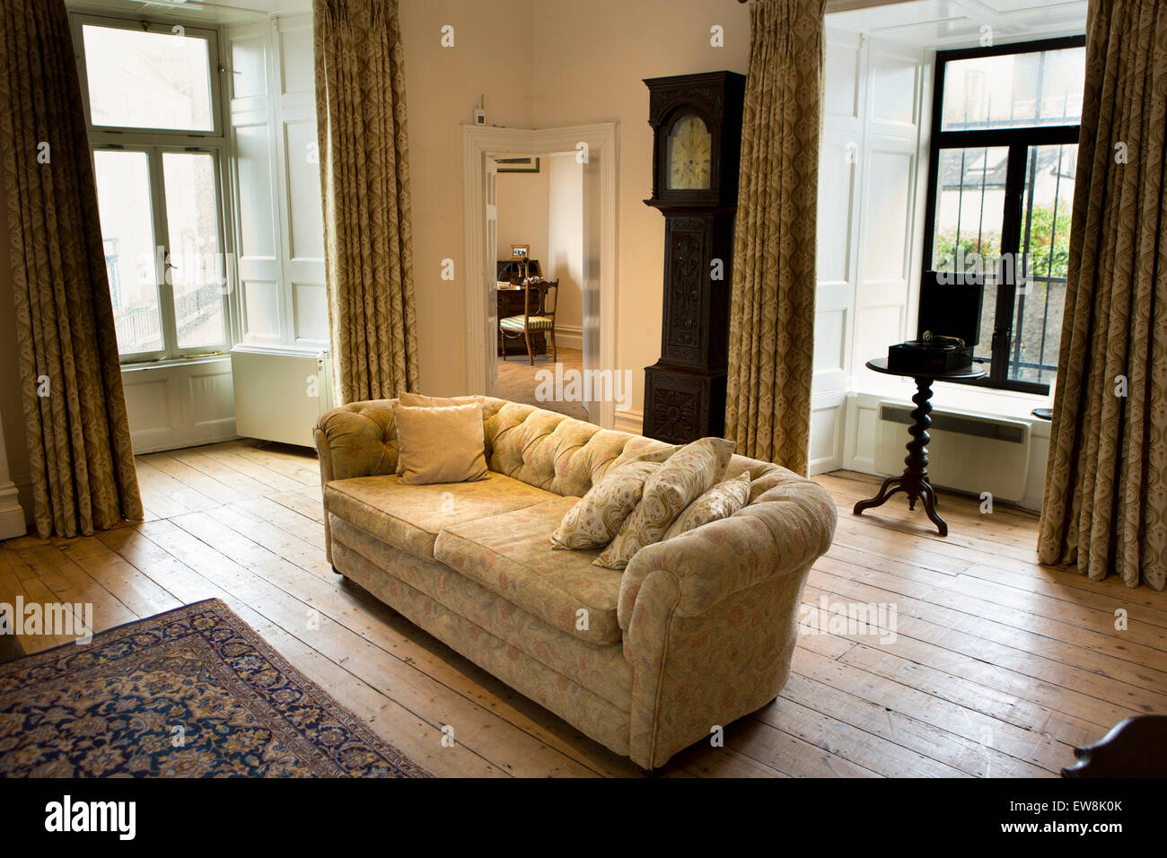 L'Irlande, Co Wexford, Kawazu Château, salon de la famille Roche, occupé jusqu'en 1951 Banque D'Images