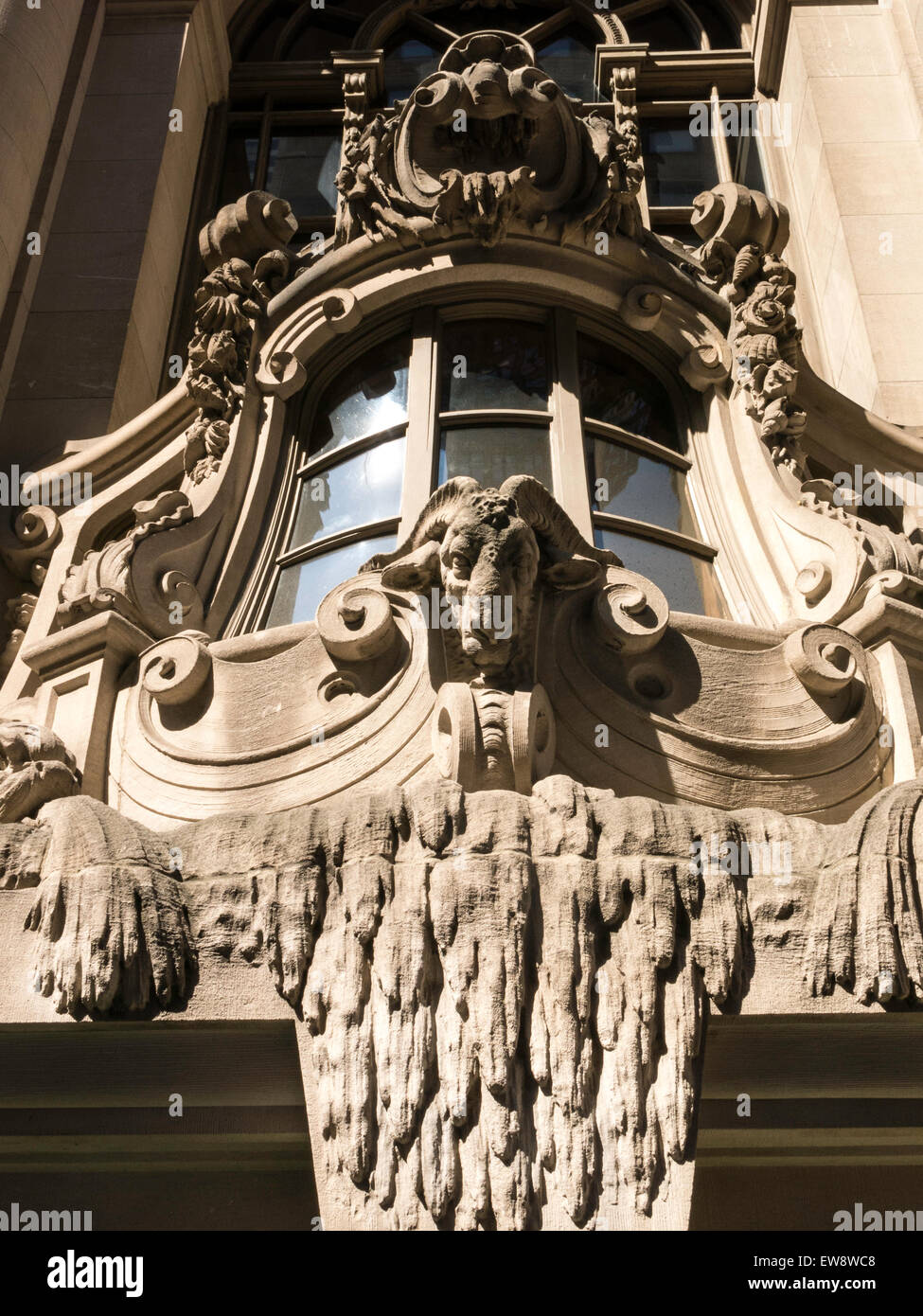 Façade de la marine ornée, New York Yacht Club, 37 West 44th Street, NEW YORK CITY Banque D'Images