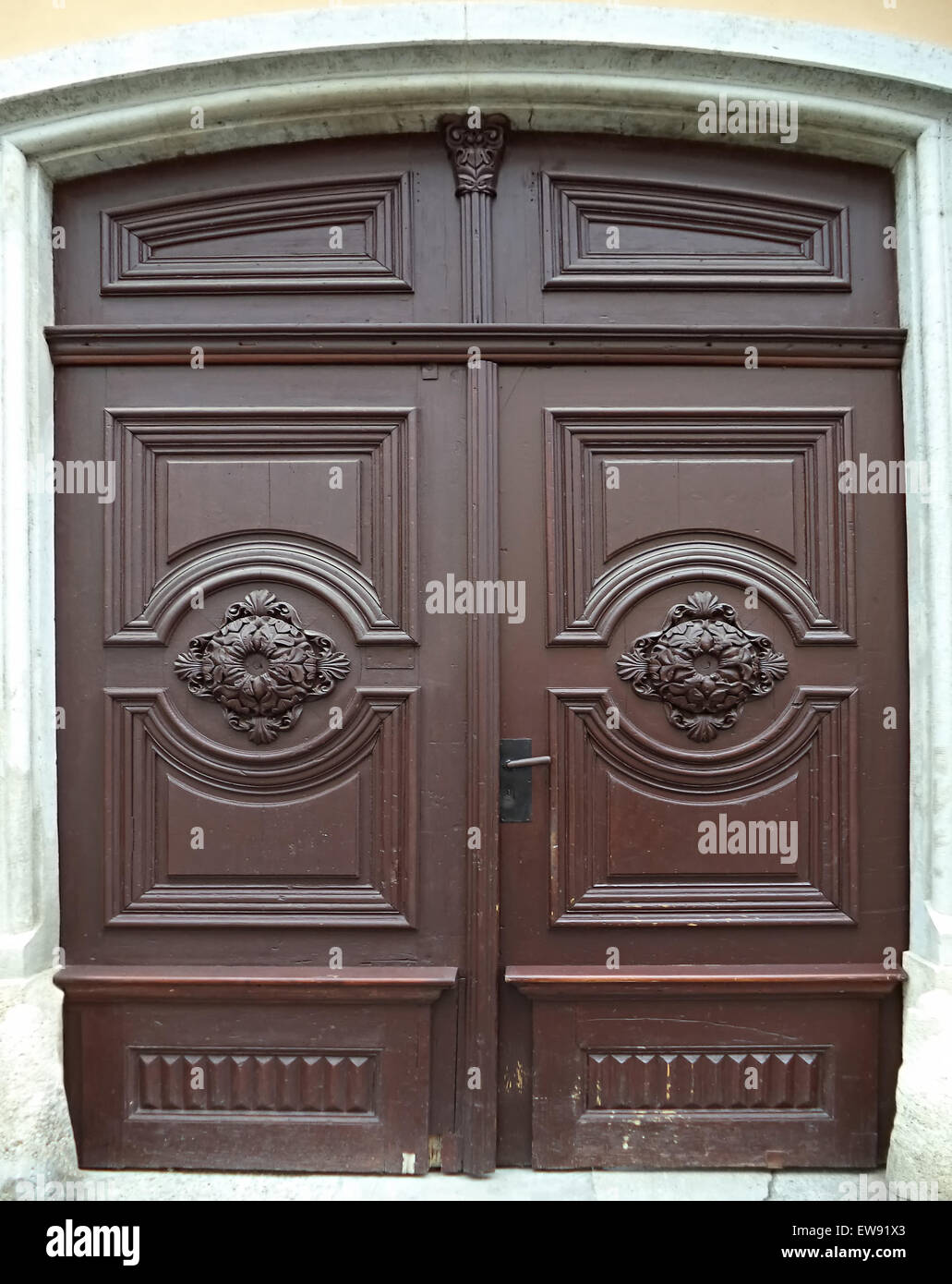 Vieille porte en bois Banque D'Images