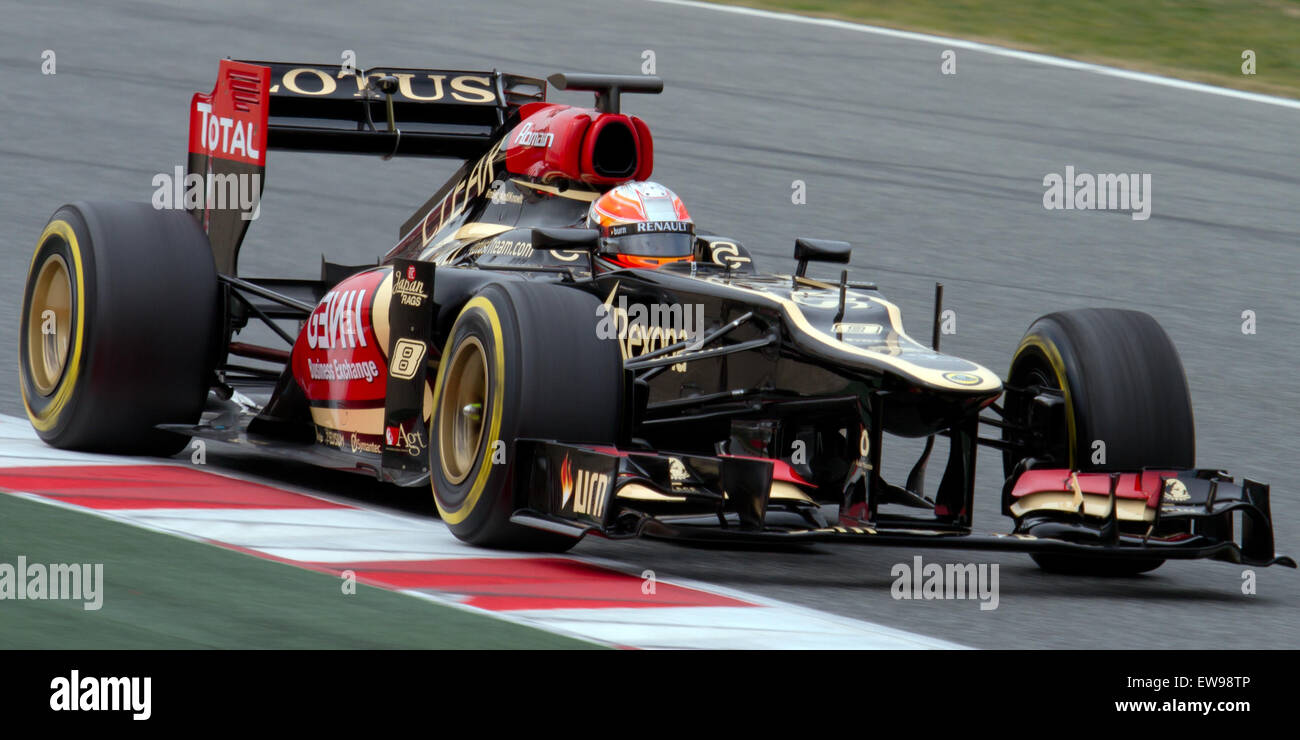 Romain Grosjean a participé aux essais de pré-saison de formule 1 2013 sur le circuit de Barcelona-Catalunya, où il s'est concentré sur l'amélioration de la configuration et des performances de sa Lotus pour la saison à venir. Banque D'Images