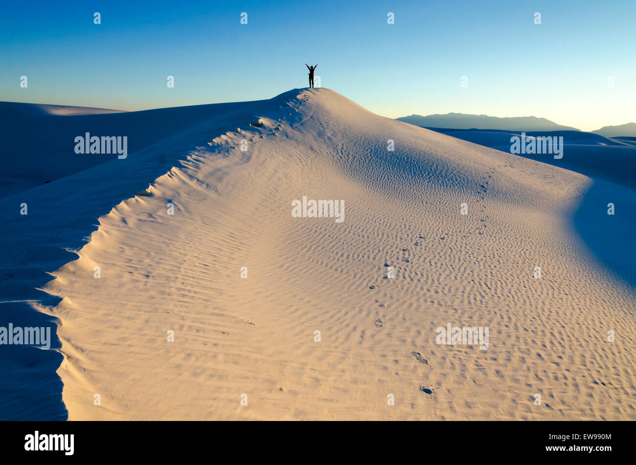 Coucher de soleil sur le sable blanc - les voyages des Américains (sud-ouest) Banque D'Images