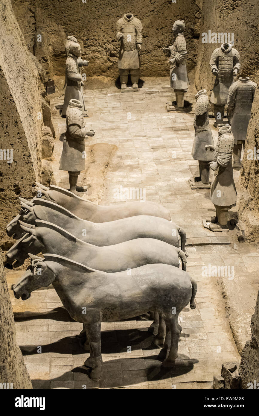 Soldats et chevaux sculptures de l’Armée
