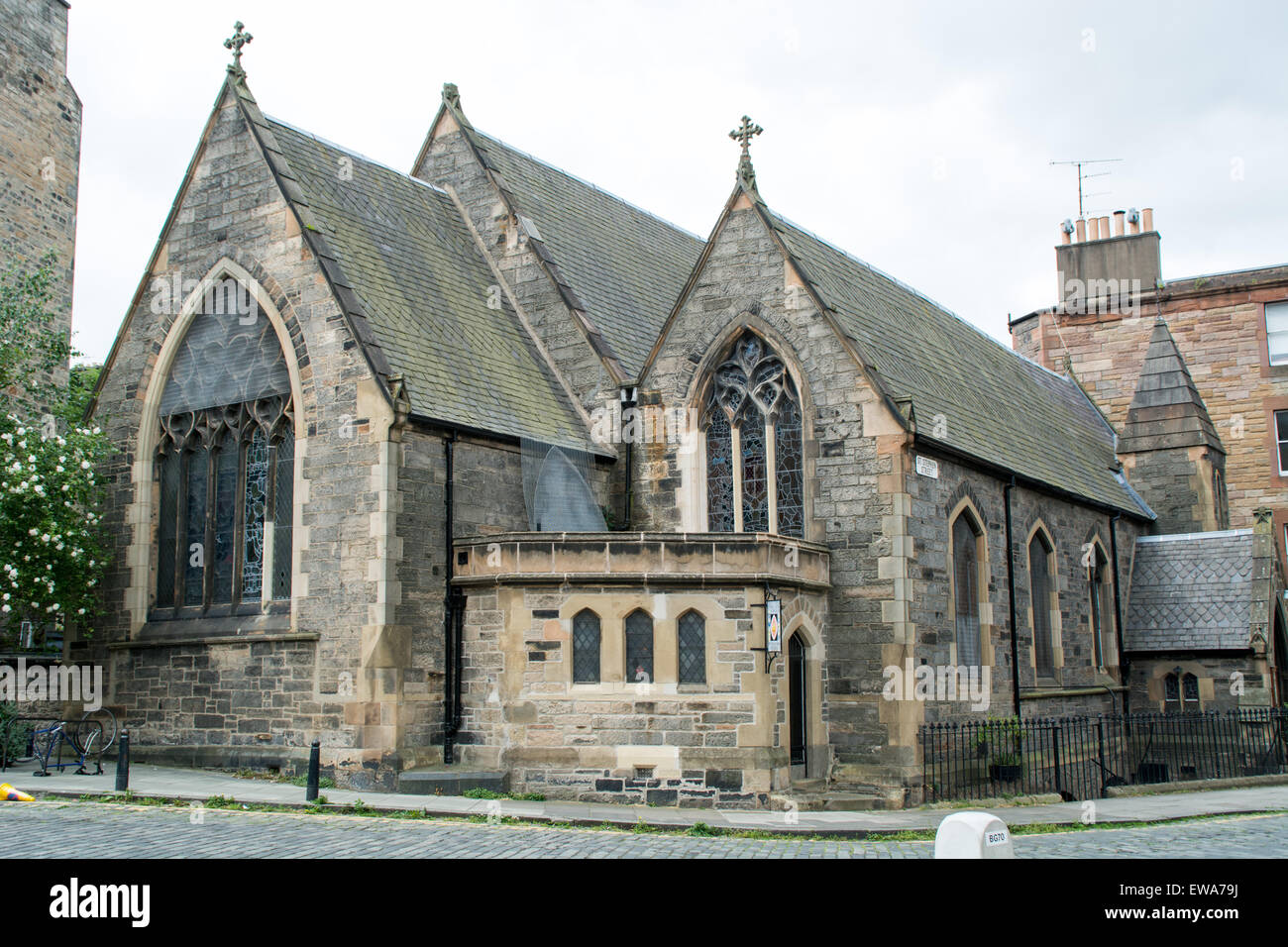 L'Église épiscopale écossaise le long bâtiment Saint Stephen's Street à Édimbourg, Écosse Banque D'Images