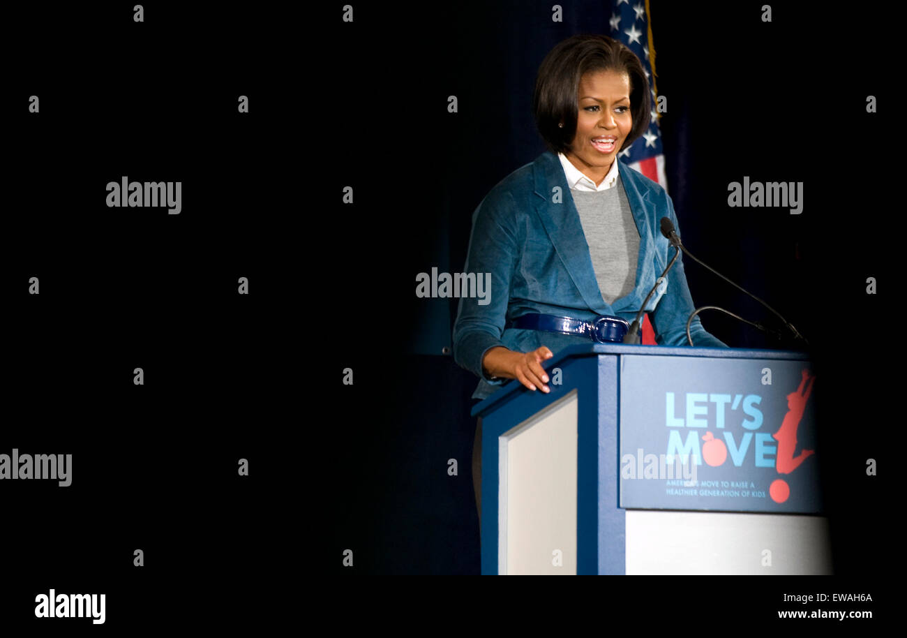 Première Dame Michelle Obama parle à son initiative "Let's Move' à Fairhill Elementary School à Philadelphie, PA, 19 février 2010. Banque D'Images