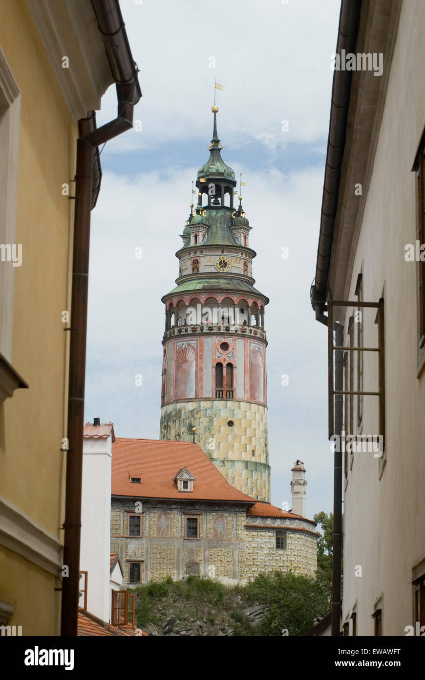 Tour ronde dans la cité médiévale l'UNESCO Cesky Krumlov, République tchèque, la Bohême du Sud, de l'Europe Banque D'Images