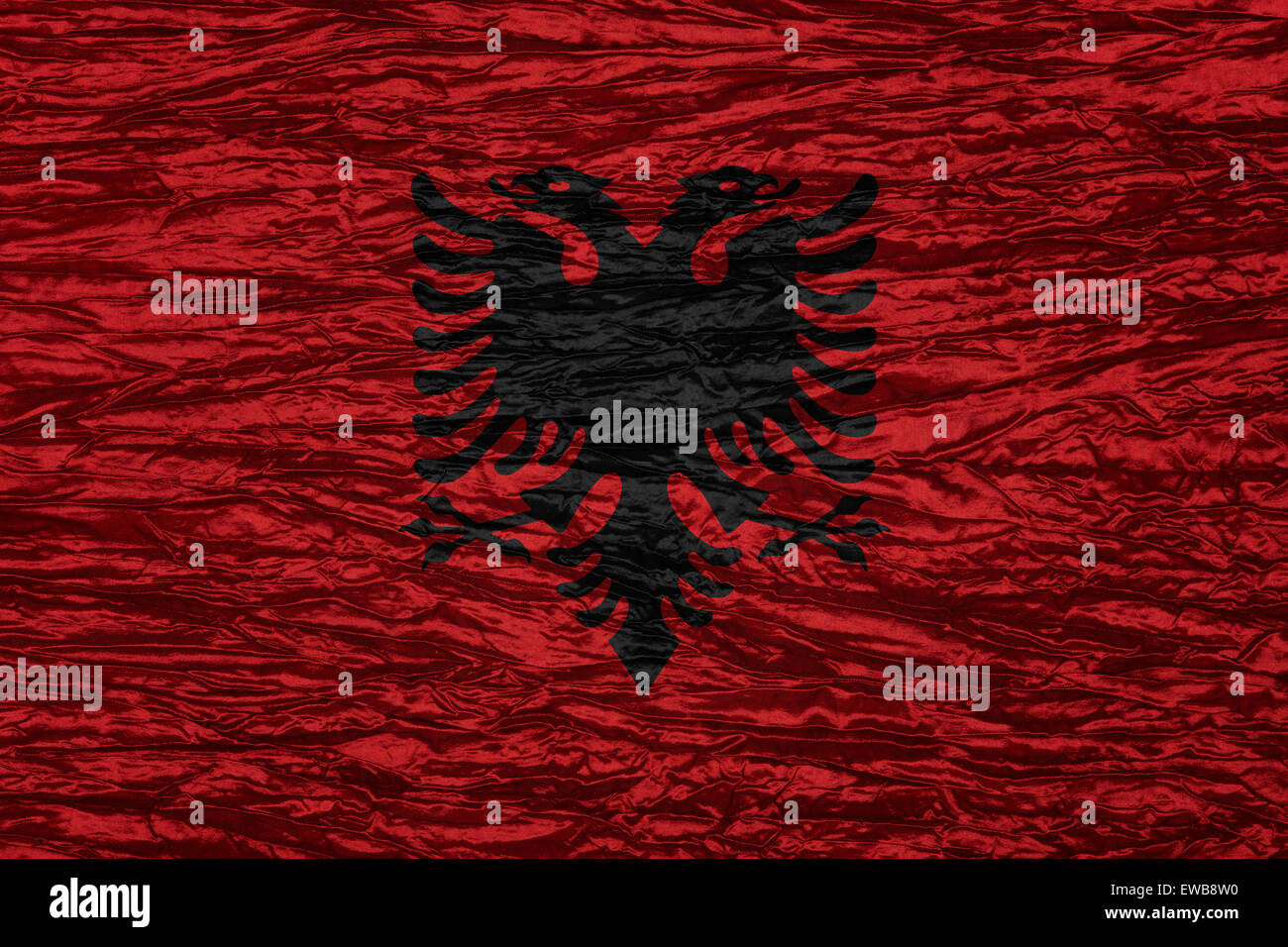 Pin's Drapeau Albanie En Acier - Broche Patriotique Rouge Et Noir Cérémonies