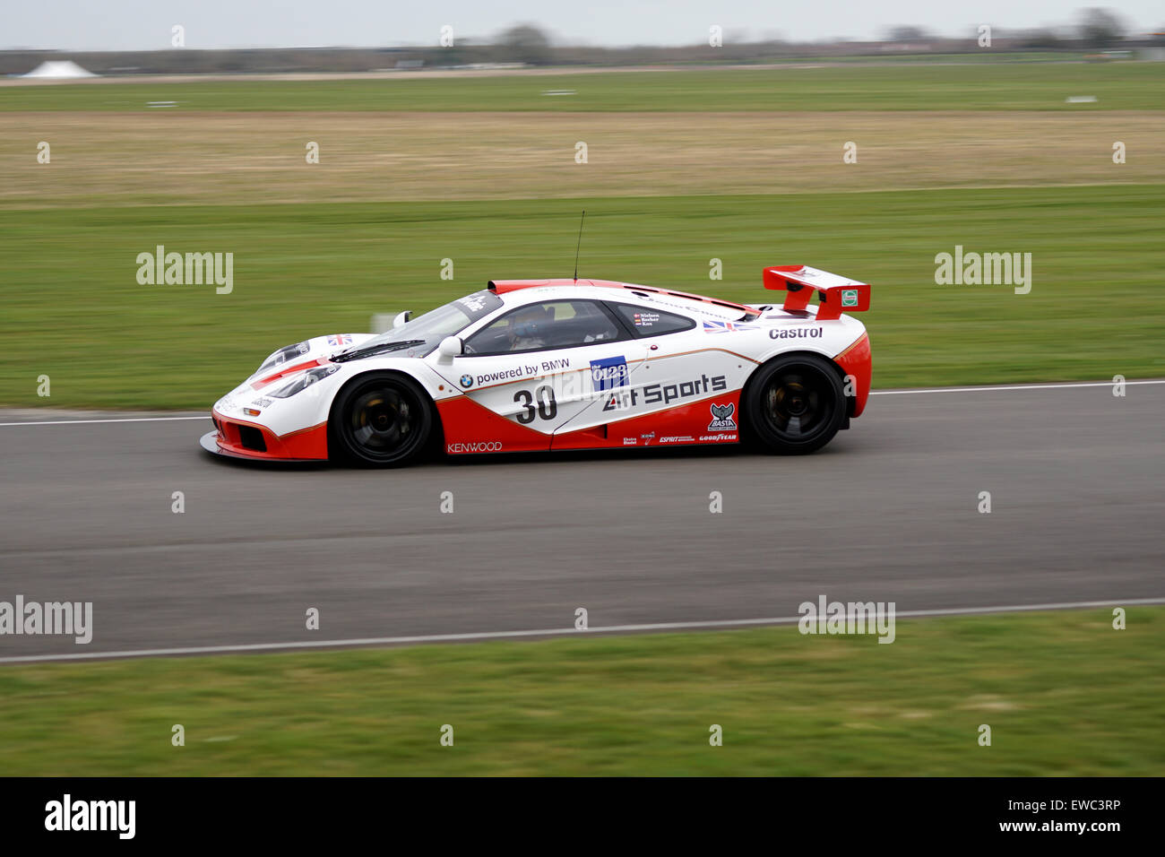 McLaren F1 en démonstration lors de la réunion des membres de Goodwood Banque D'Images