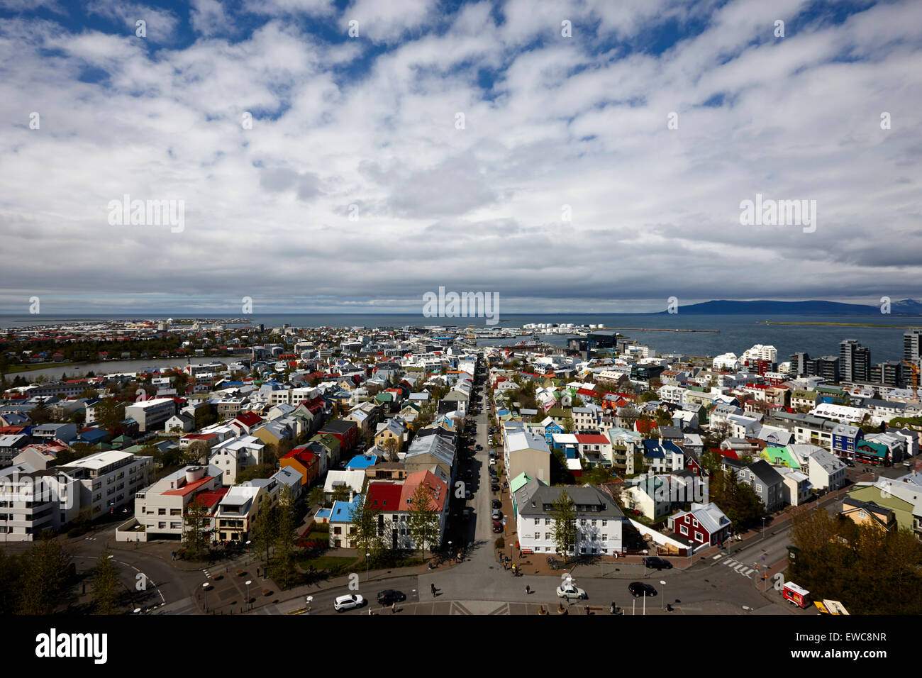 Vue aérienne sur la ville de Reykjavik Islande vu de l'hallgrimskirkja Banque D'Images