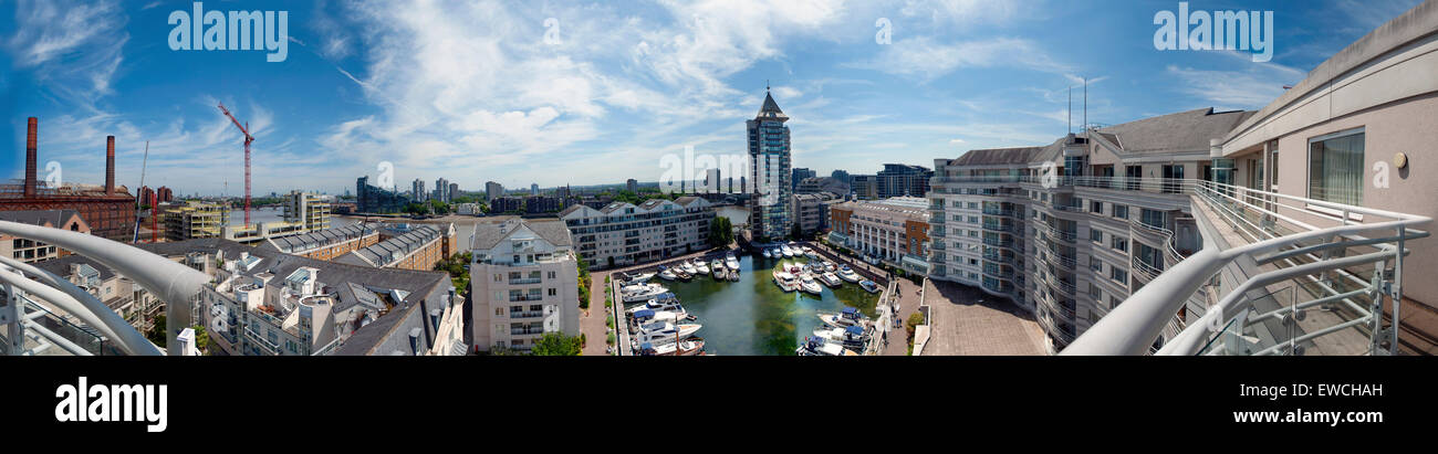 Un autre point de vue du Belvédère et Haebour Chelsea Building tiré de la suite penthouse de l'hôtel Chelsea Harbour Banque D'Images