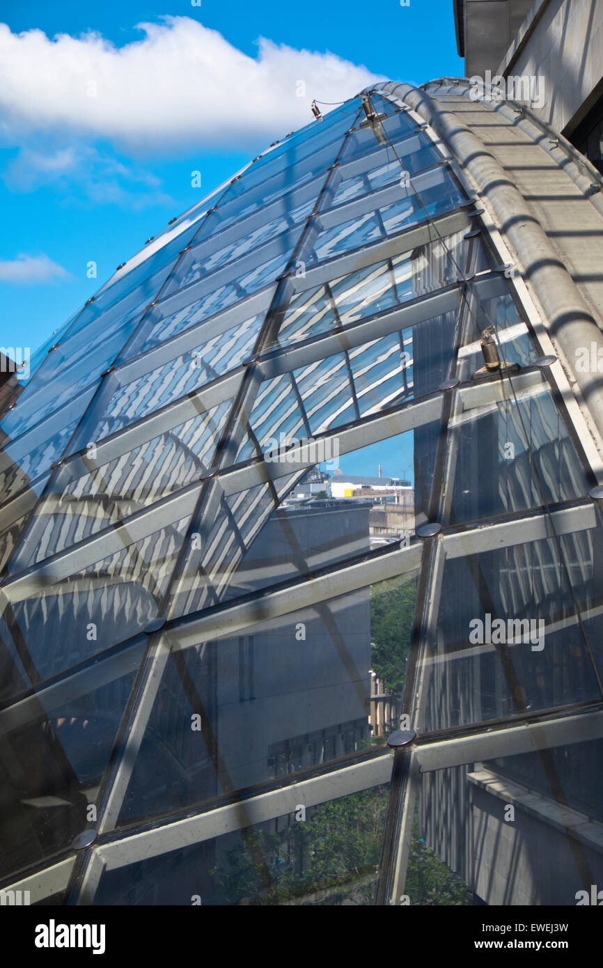 Le centre-ville de Bristol Cabot Circus Le Toit Banque D'Images
