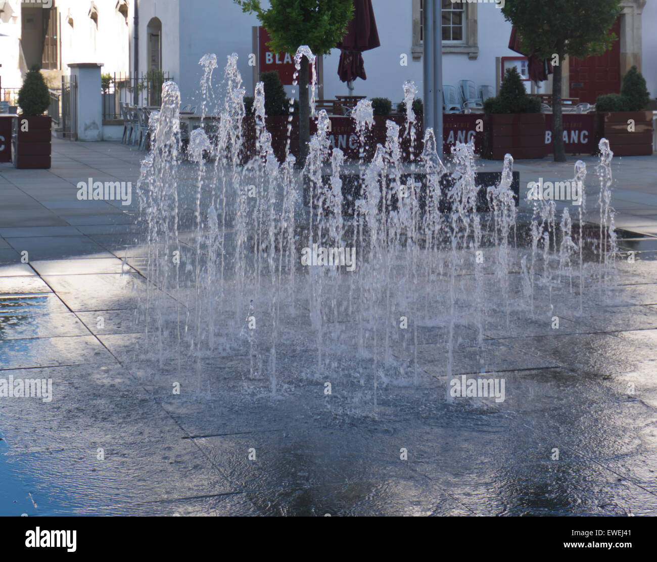 Le centre-ville de Bristol à l'extérieur de la fontaine Raymond Blanc Friary Restaurant Banque D'Images